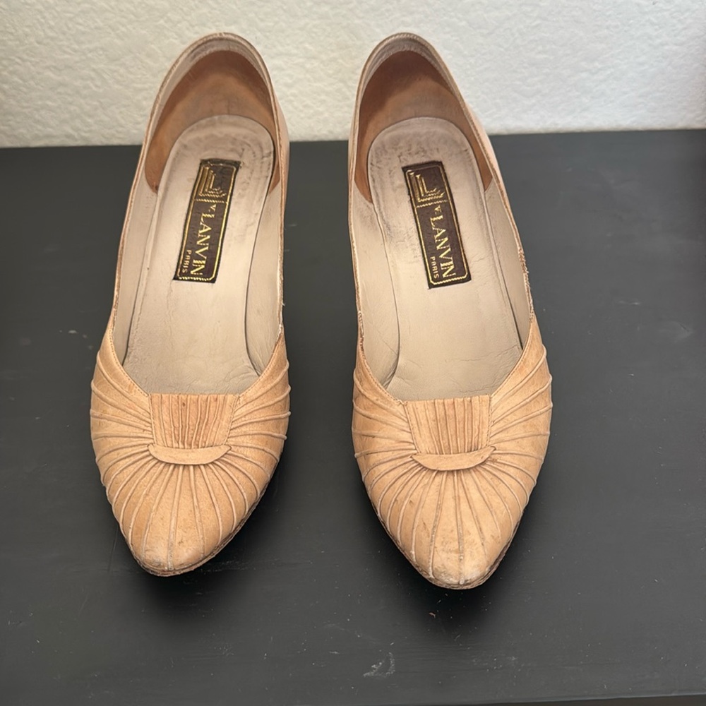 Vintage Lanvin Paris pumps nude